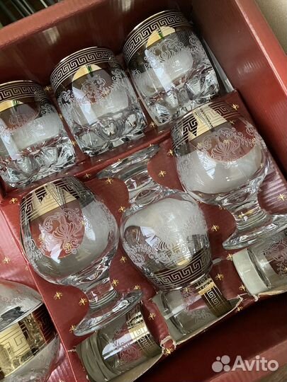 Набор стаканов