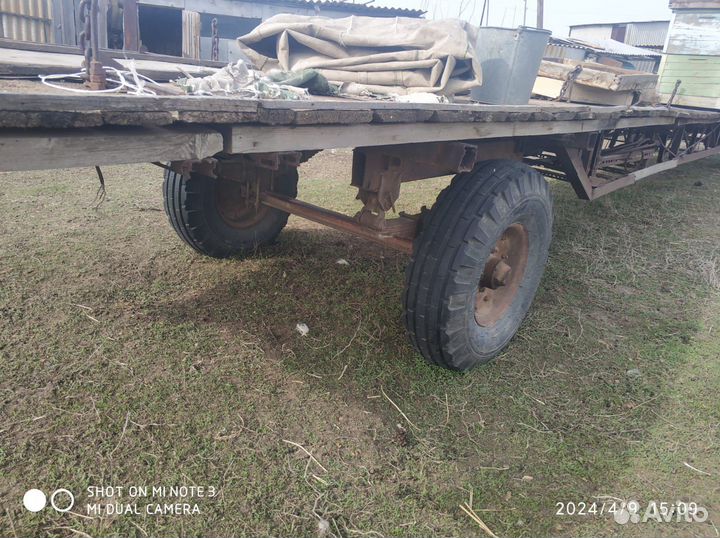 Прицеп для перевозки пчел и сена