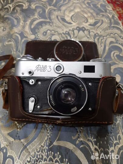 Пленочный фотоаппарат