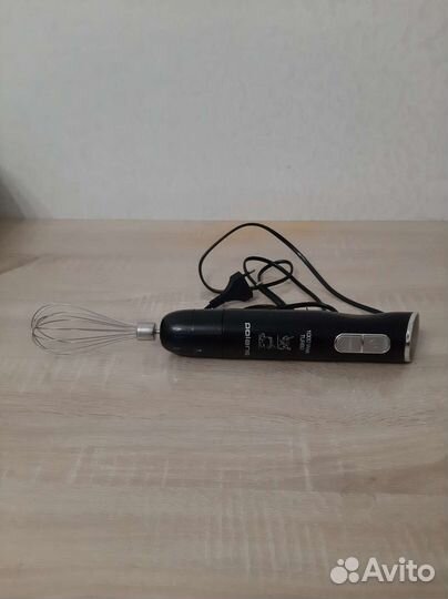 Погружной блендер Polaris PHB 1072