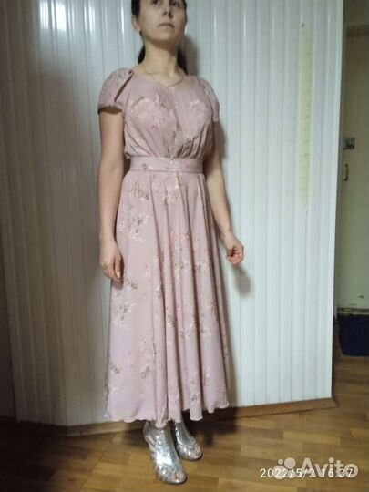 Пошив корпоративной, школьной и спортивной одежды