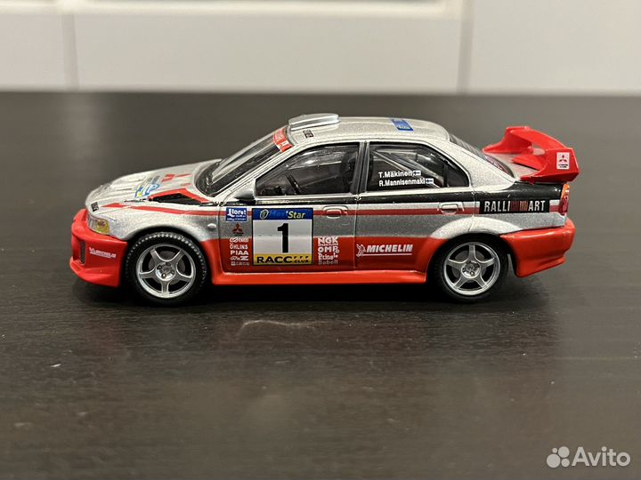 Mitsubishi lancer evolution 6 1/43