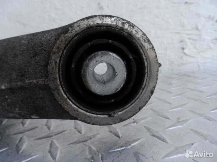 Рычаг задний левый нижний Audi A5 8T 8K0505311J