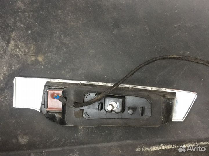 Ручка двери багажника Ford Ecosport