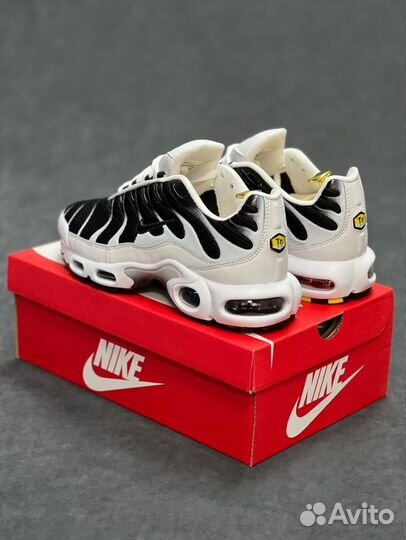 Кроссовки Nike