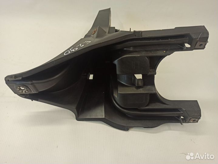 Кронштейн крыла передний левый BMW X5 E70