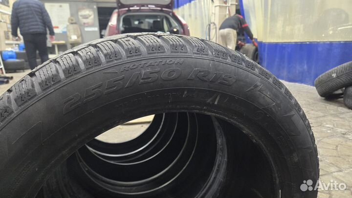 Pirelli Ice Zero 255/50 R19 107H