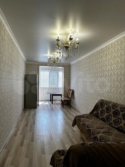 2-к. квартира, 70 м², 3/10 эт.