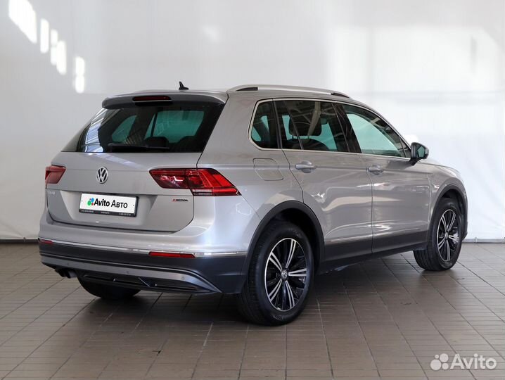 Volkswagen Tiguan 2.0 AMT, 2018, 102 000 км