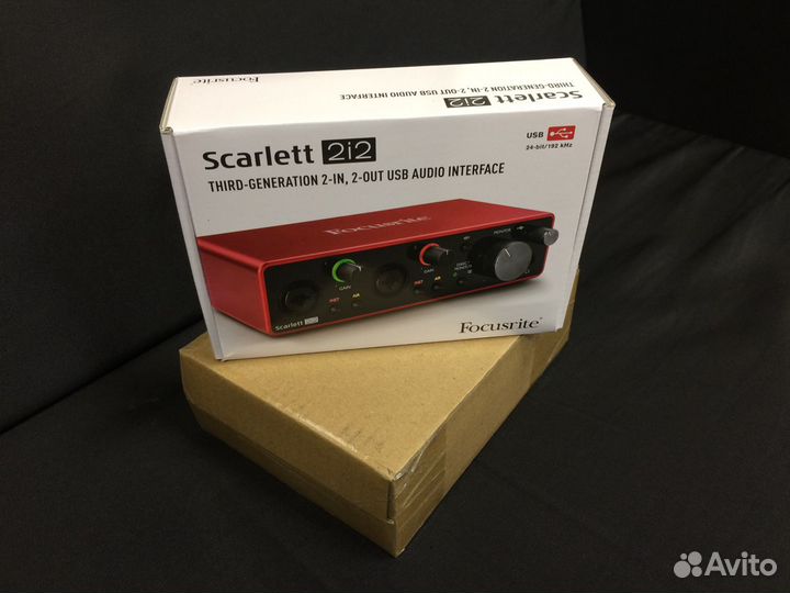 Focusrite Scarlett 2i2 3rd Gen, новая