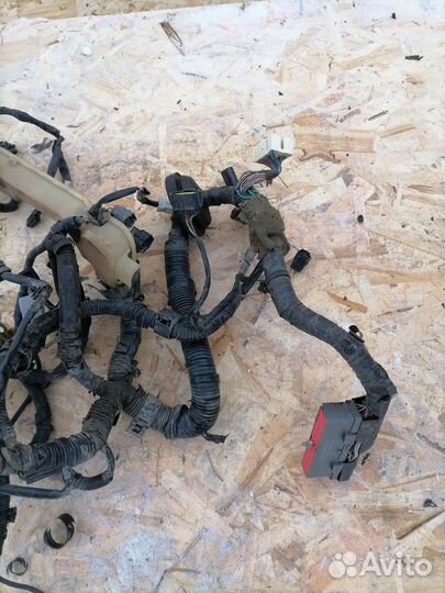 Проводка подкапотная Mazda MPV