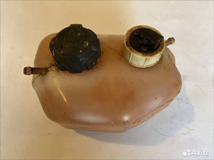 Бачок расширительный LADA 2110