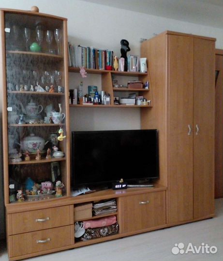 Стенка в гостиную