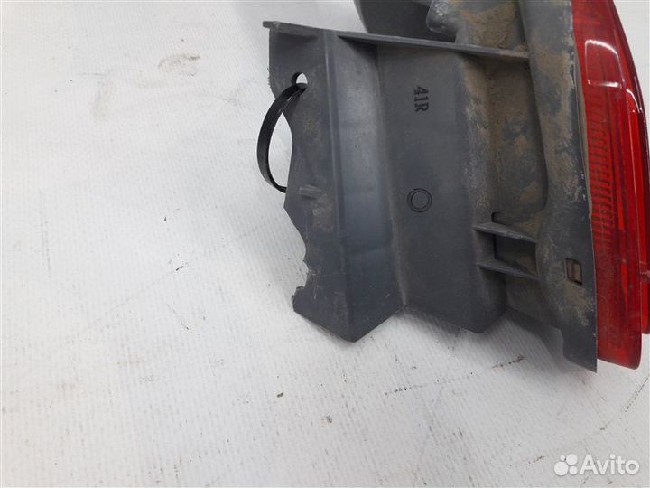 Птф задний правый Toyota Rav4 XA40 2012-2015