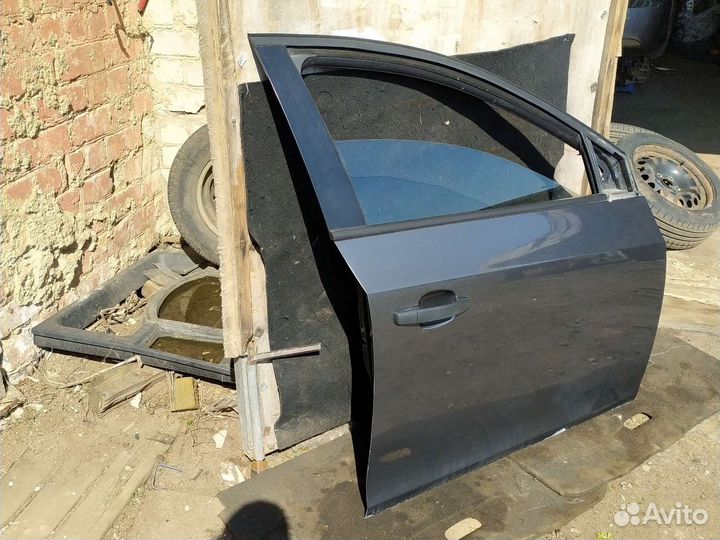 Передняя правая дверь chevrolet cruze