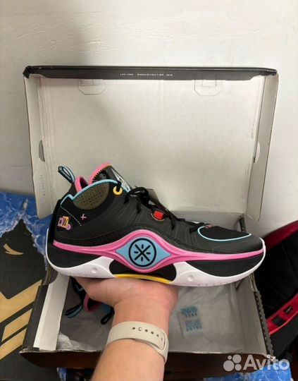 Баскетбольные кроссовки Li-ning Wade Shadow 5