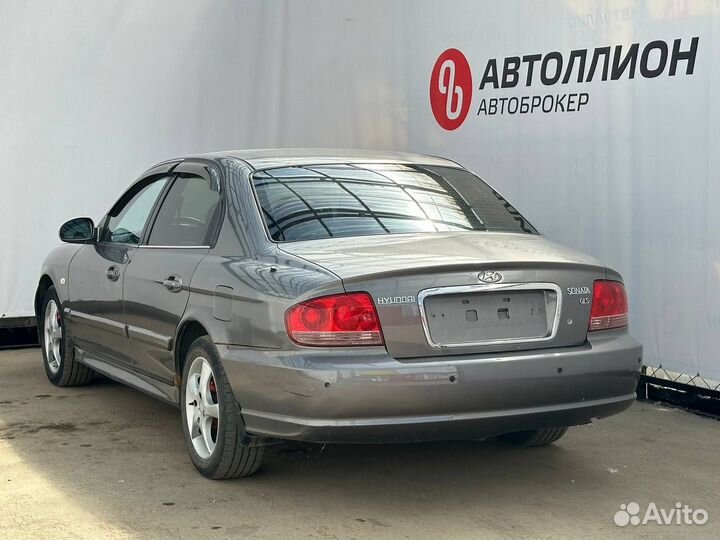 Hyundai Sonata 2.0 AT, 2003, 255 942 км