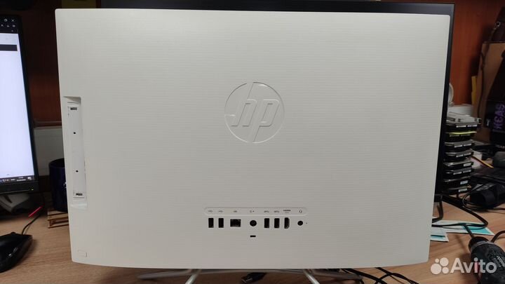 Моноблок HP 200 G3 4HR95EA