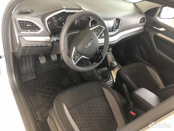 LADA Vesta 1.6 МТ, 2023