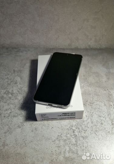 Samsung Galaxy S21 FE 5G, 8/256 ГБ