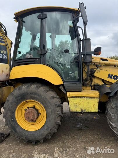 Экскаватор-погрузчик Komatsu WB93S, 2008