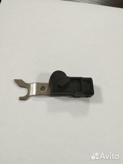 Датчик положения распредвала Opel