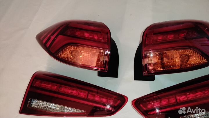 Hyundai Tucson 3 фонарь двери багажника левый LED