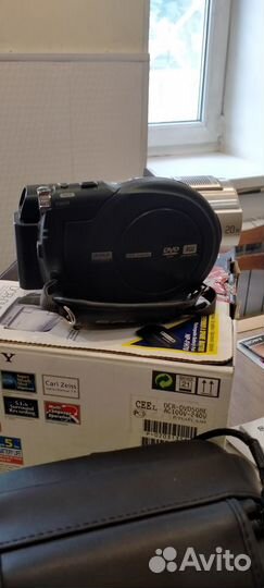 Видеокамера sony handycam