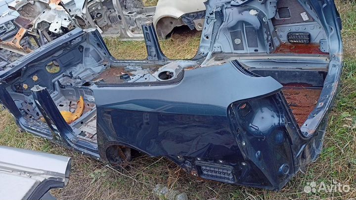 Фольксваген Пассат Б6 заднее левое крыло четверть