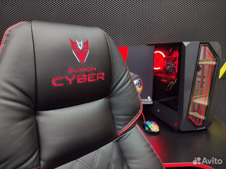 Игровое кресло чёрно-красное