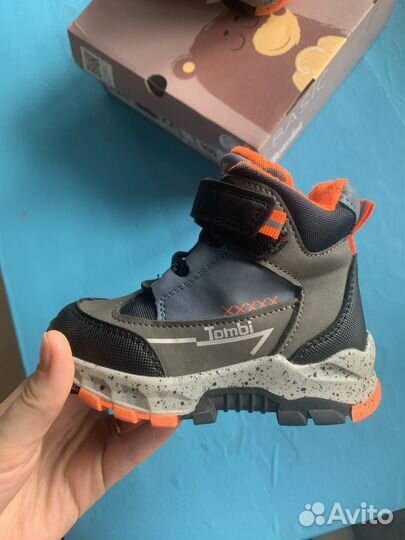 Ботинки демисезонные 22 размер tombi