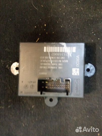 Блок управления дверьми Volvo V60