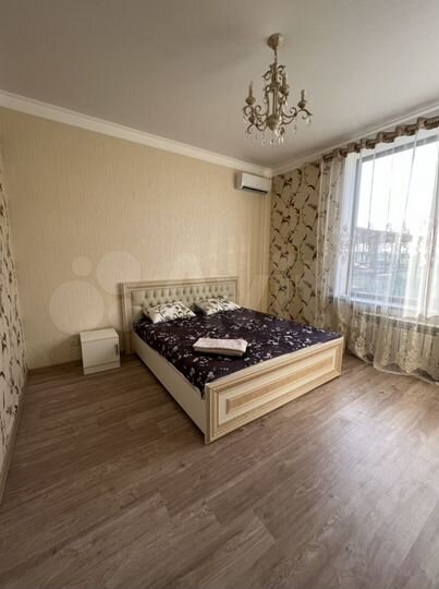 Дом 250 м² на участке 4,5 сот.