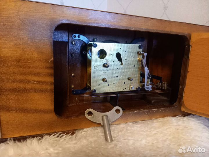 Часы настольные с боем СССР