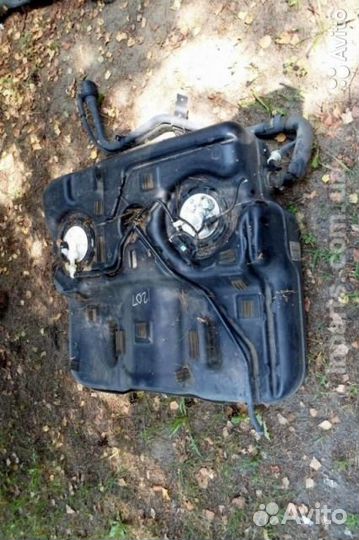 Бензобак Kia Sorento 2011