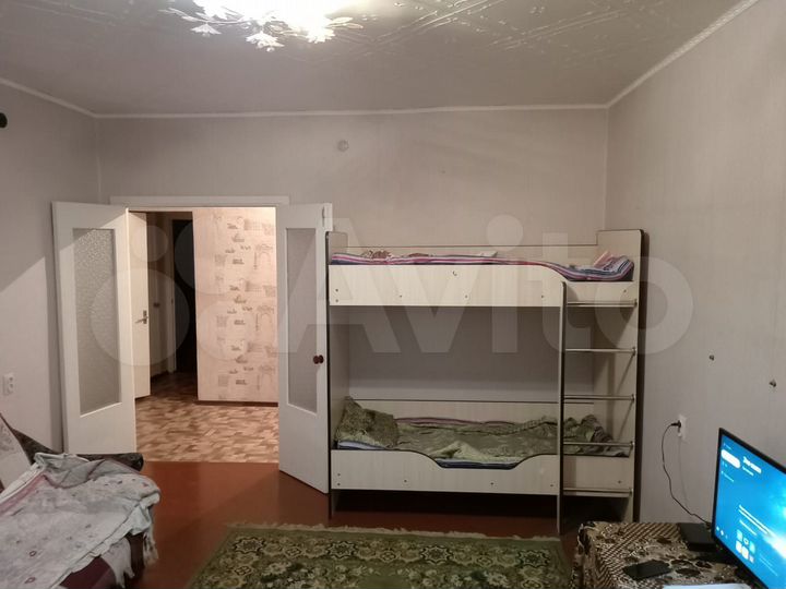 2-к. квартира, 50 м², 5/5 эт.