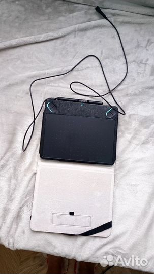 Графический планшет wacom intuos S