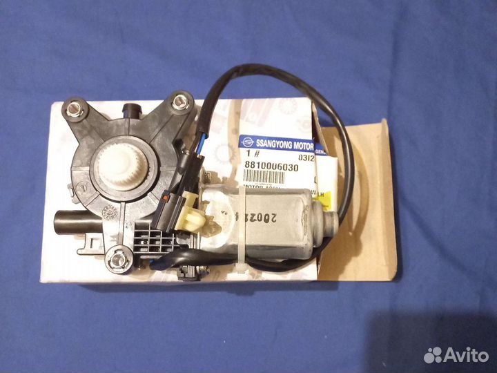 Мотор стеклоподъемника левый тайгер Korando