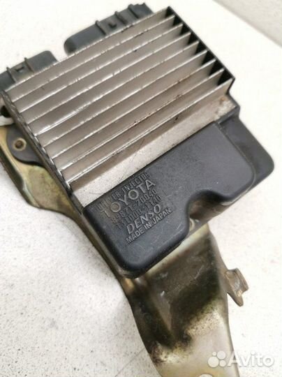 Блок управления форсунками Toyota Allion AZT240