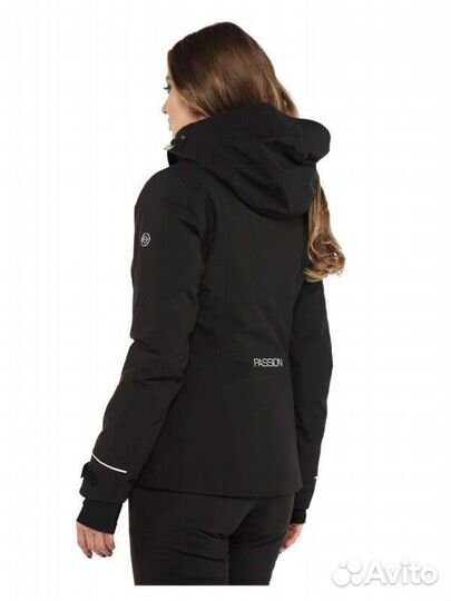 Сноубордическая куртка