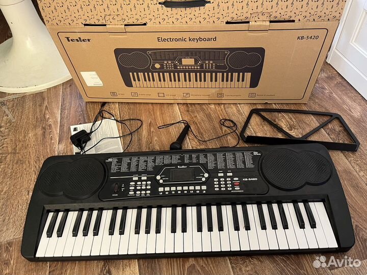 Новый синтезатор tesler kb-5420