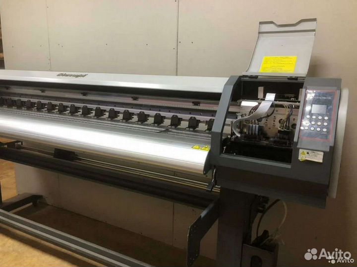 Широкоформатный принтер Techno-Jet