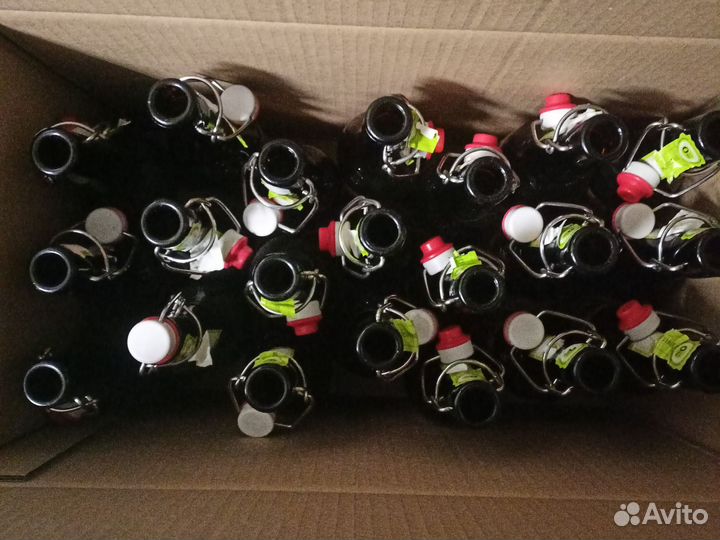 Бутылка с бюгельной пробкой