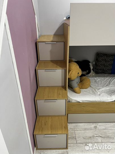 Двухярусная детская кровать новая