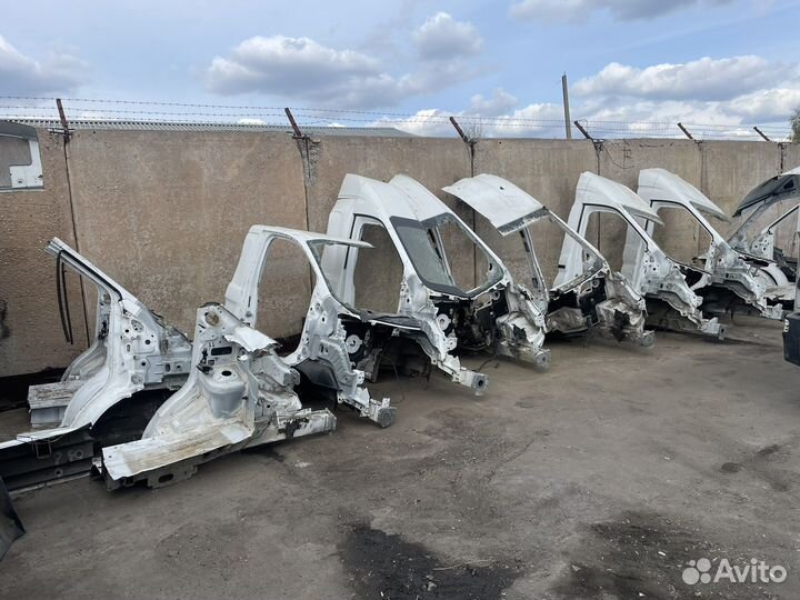 Передняя четверть на Форд Транзит с 14г.в