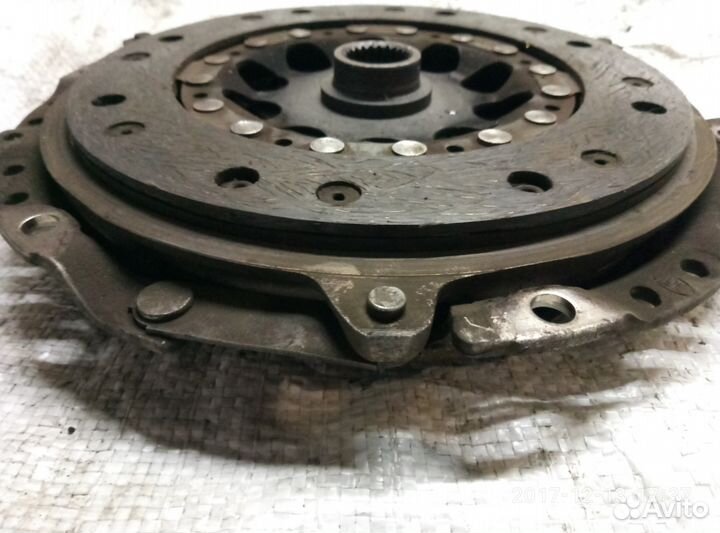 Сцепление Фольксваген Пассат В5 1.6 (AHL)