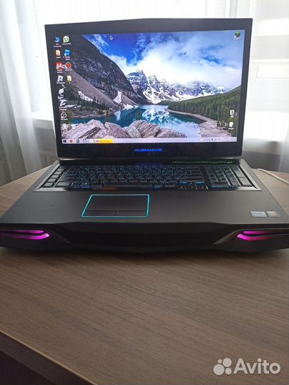 Мощный игровой ноутбук с подсветкой клавиатуры