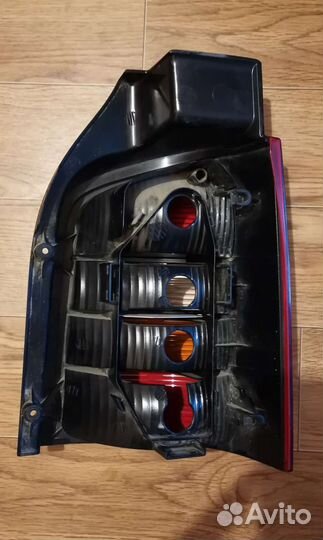 Фонарь задний левый Volkswagen T5 оригинал