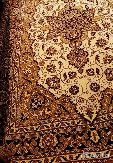 Ковер бу 200см*300см 