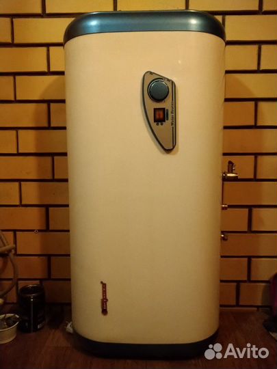 Водонагреватель 80 литров